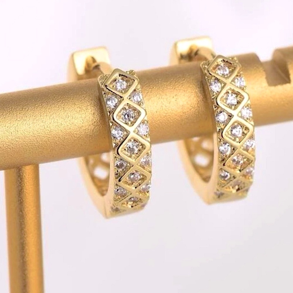 NWT 18K Gold Plated Zircon Encrusted Hoop Earrings | Huggie Hoops | Diamond